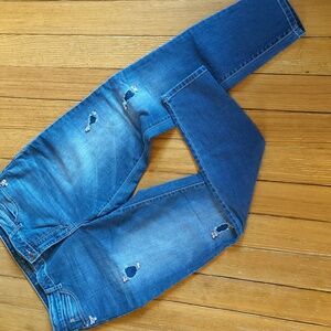 🔥Jennifer Lopez Jeans with Embellishments 🔥